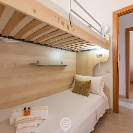 House Afrodite Apartment