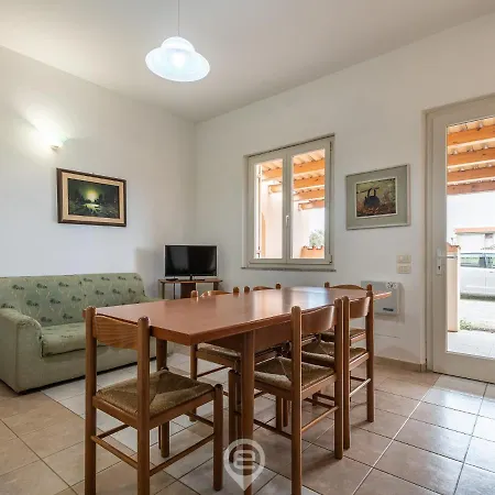 House Afrodite Apartment Putzu Idu