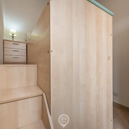 House Afrodite